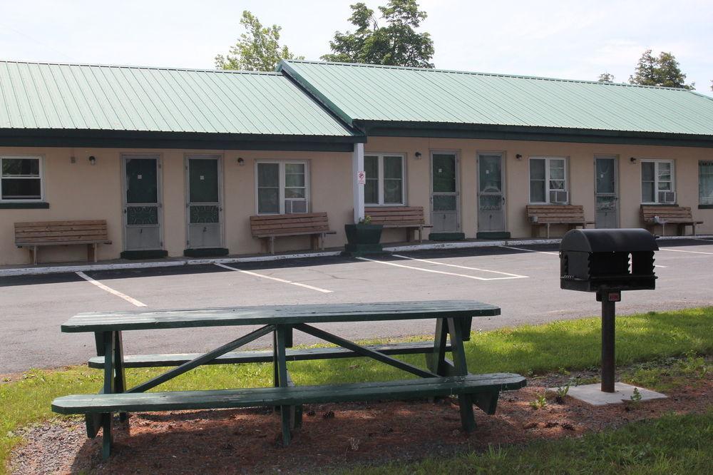 Evergreen Motel Oswego Buitenkant foto