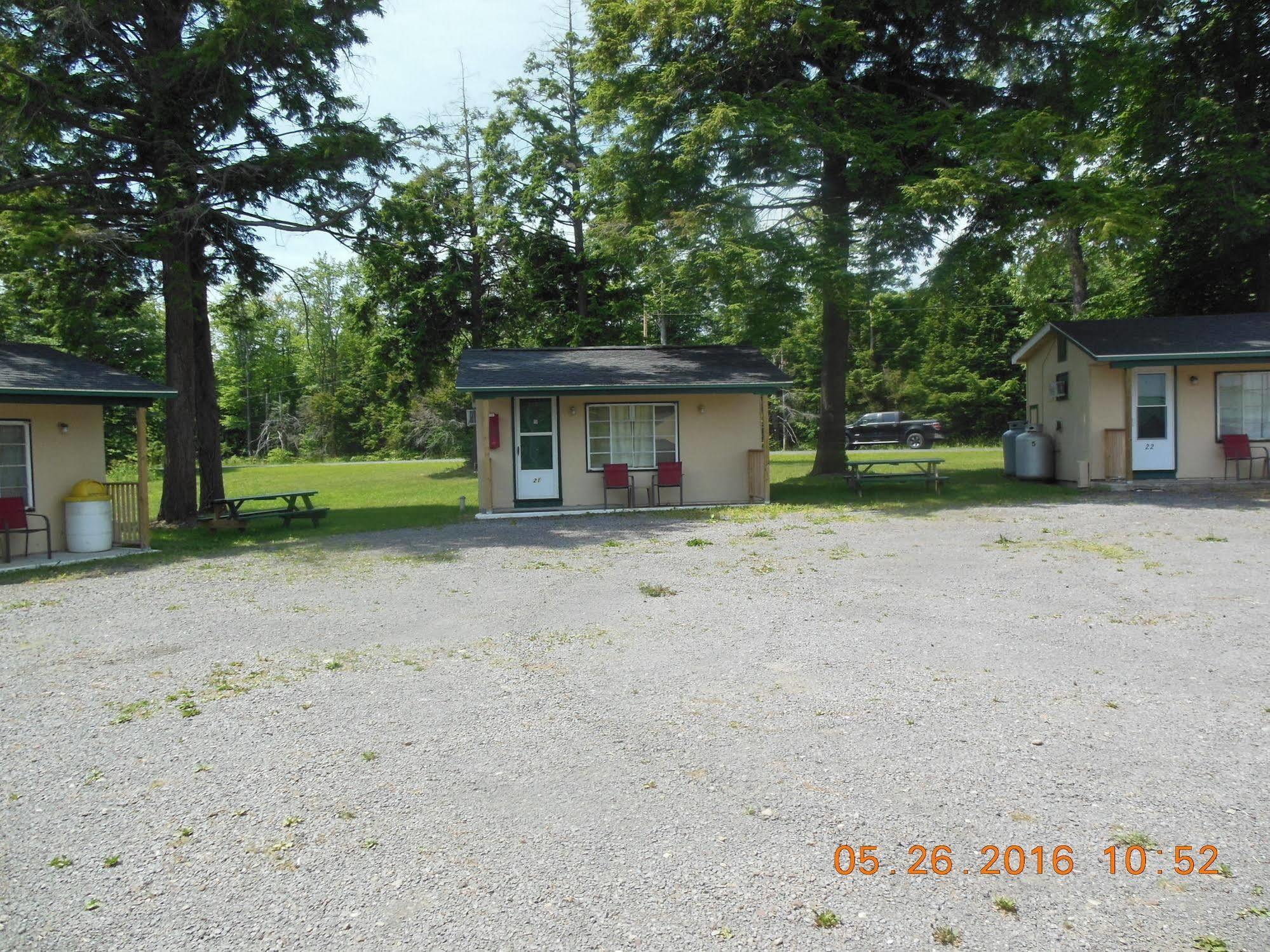 Evergreen Motel Oswego Buitenkant foto