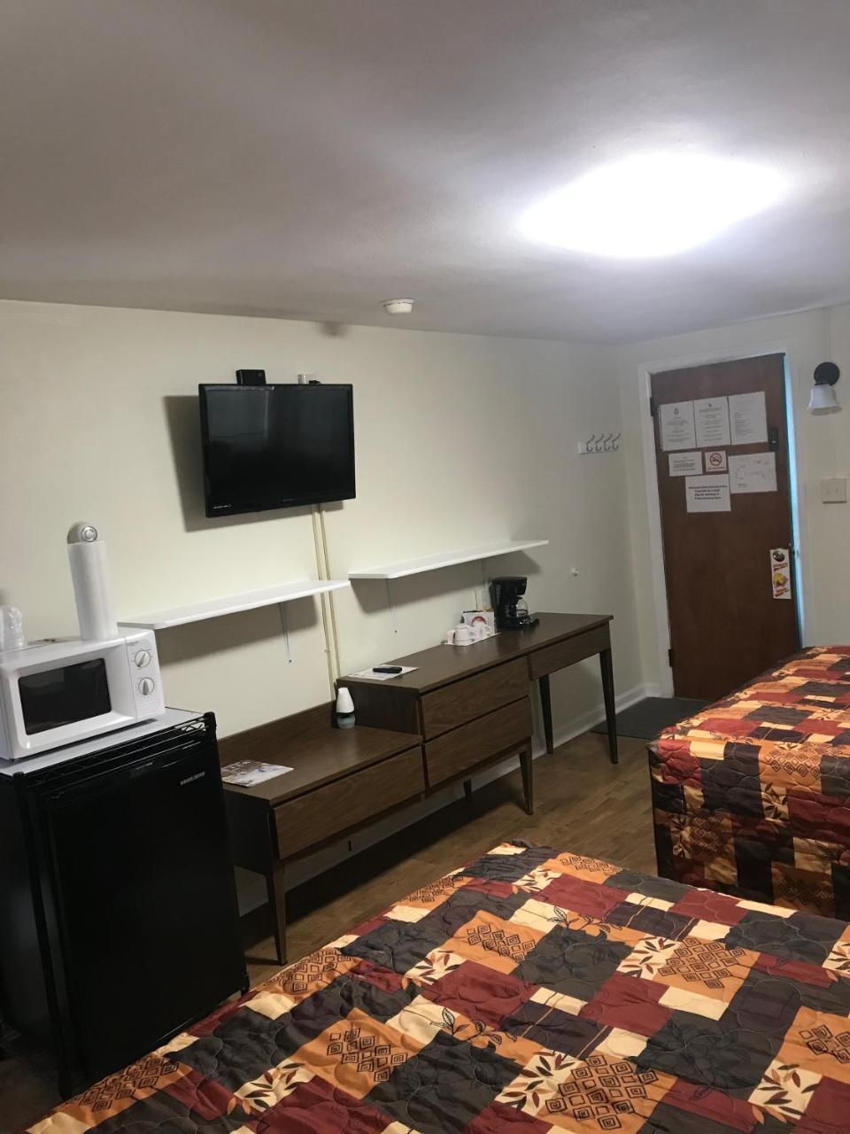 Evergreen Motel Oswego Buitenkant foto