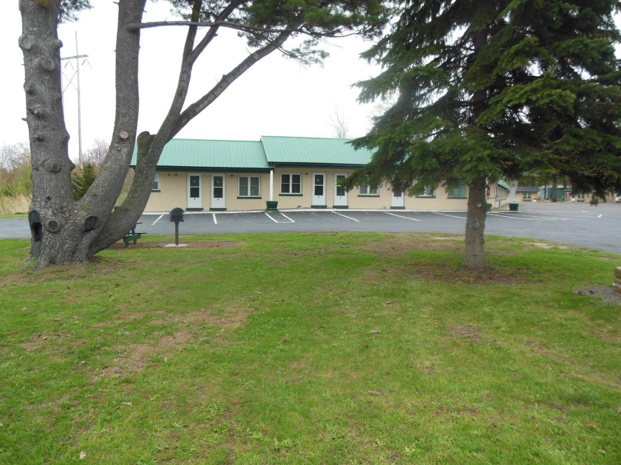 Evergreen Motel Oswego Buitenkant foto