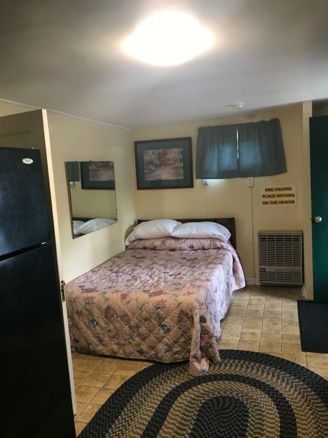 Evergreen Motel Oswego Buitenkant foto